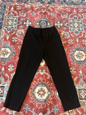 Uniqlo Black Women's Tapered Dress Trousers